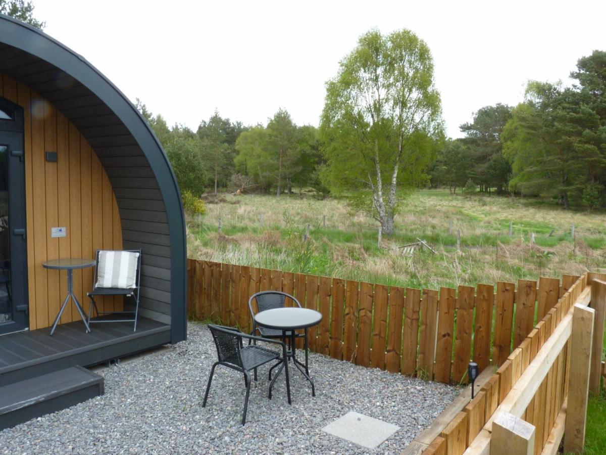 Tanleys - Skye Pod Appartement Grantown-on-Spey Buitenkant foto